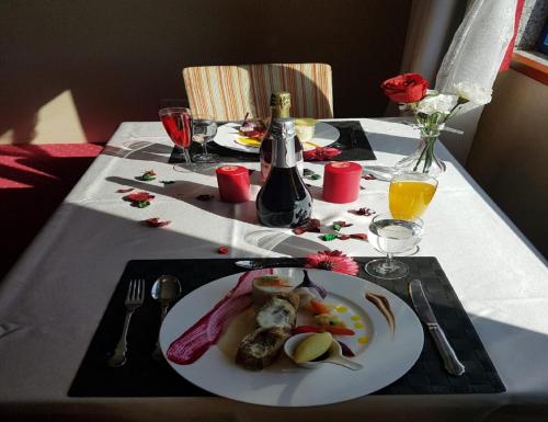 barakat burhan hotel