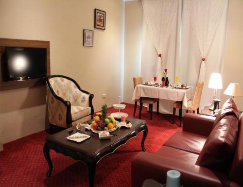 barakat burhan hotel