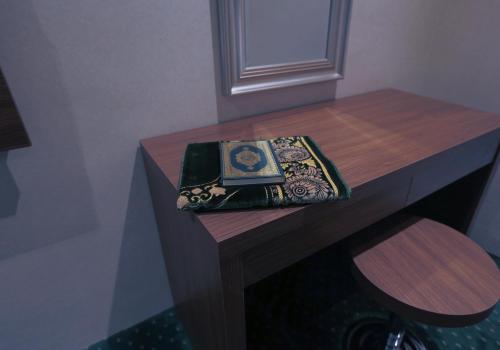 Barakat Burhan Hotel,Ash Shishah>>Al Aziziyah,4 star