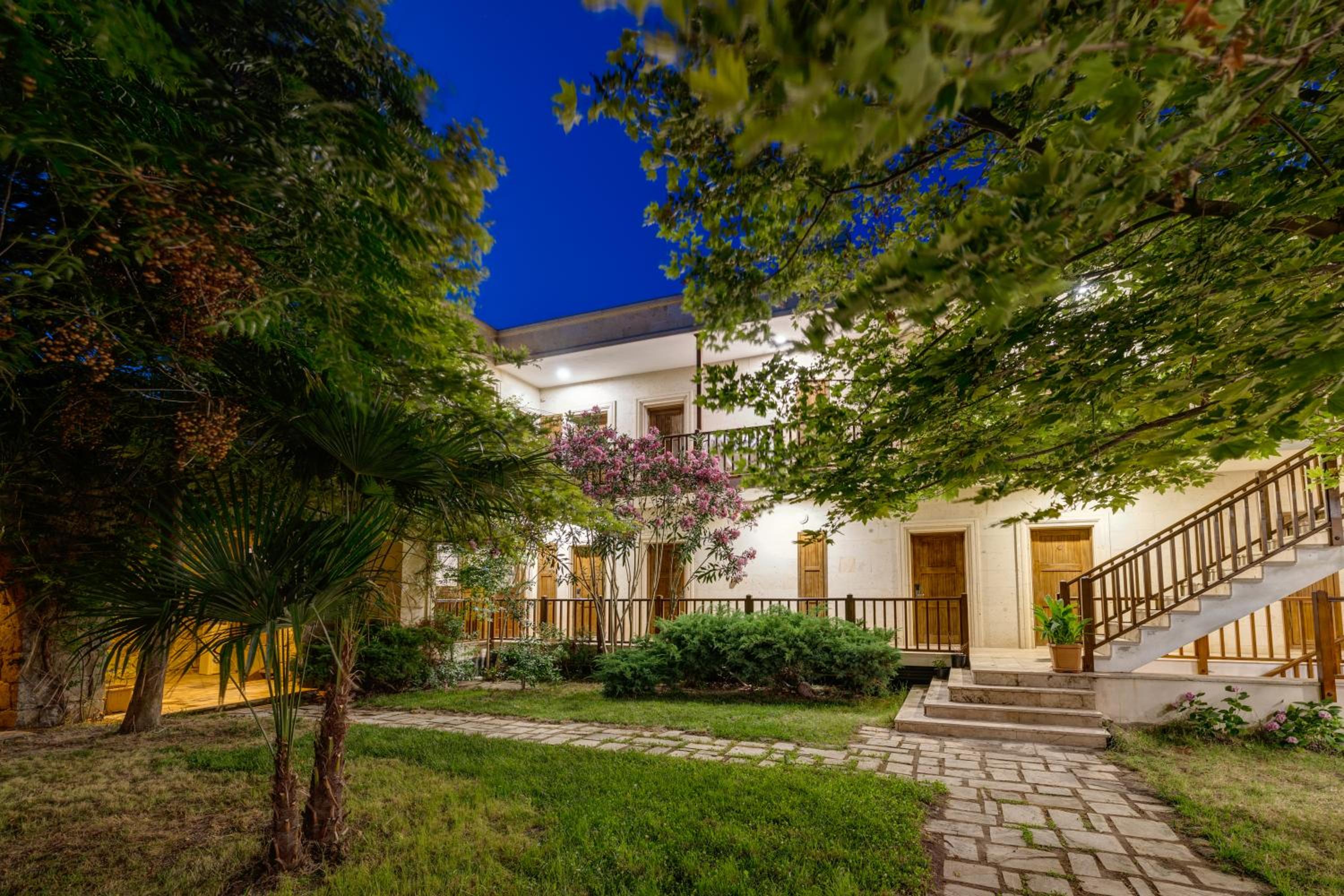 cinarli kasri hotel
