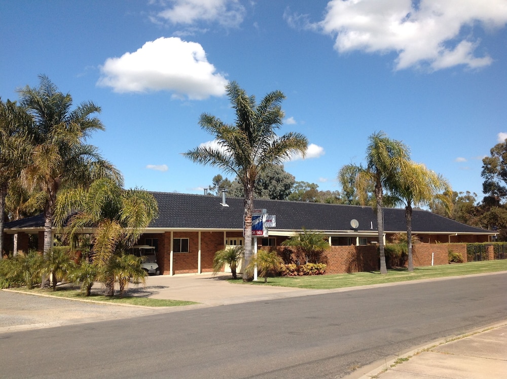 sportsmans motor inn