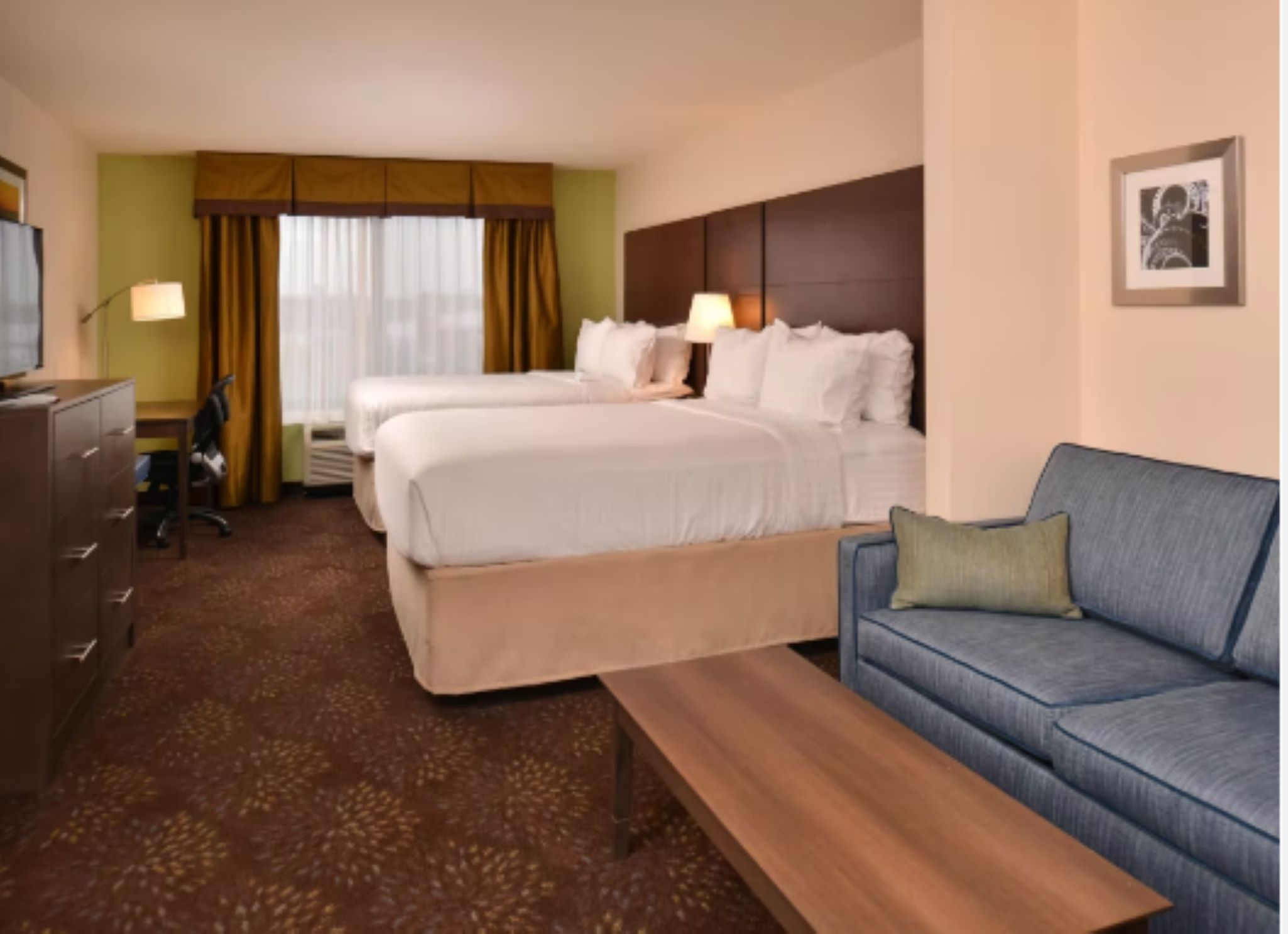 holiday inn express and suites dearborn sw detroit