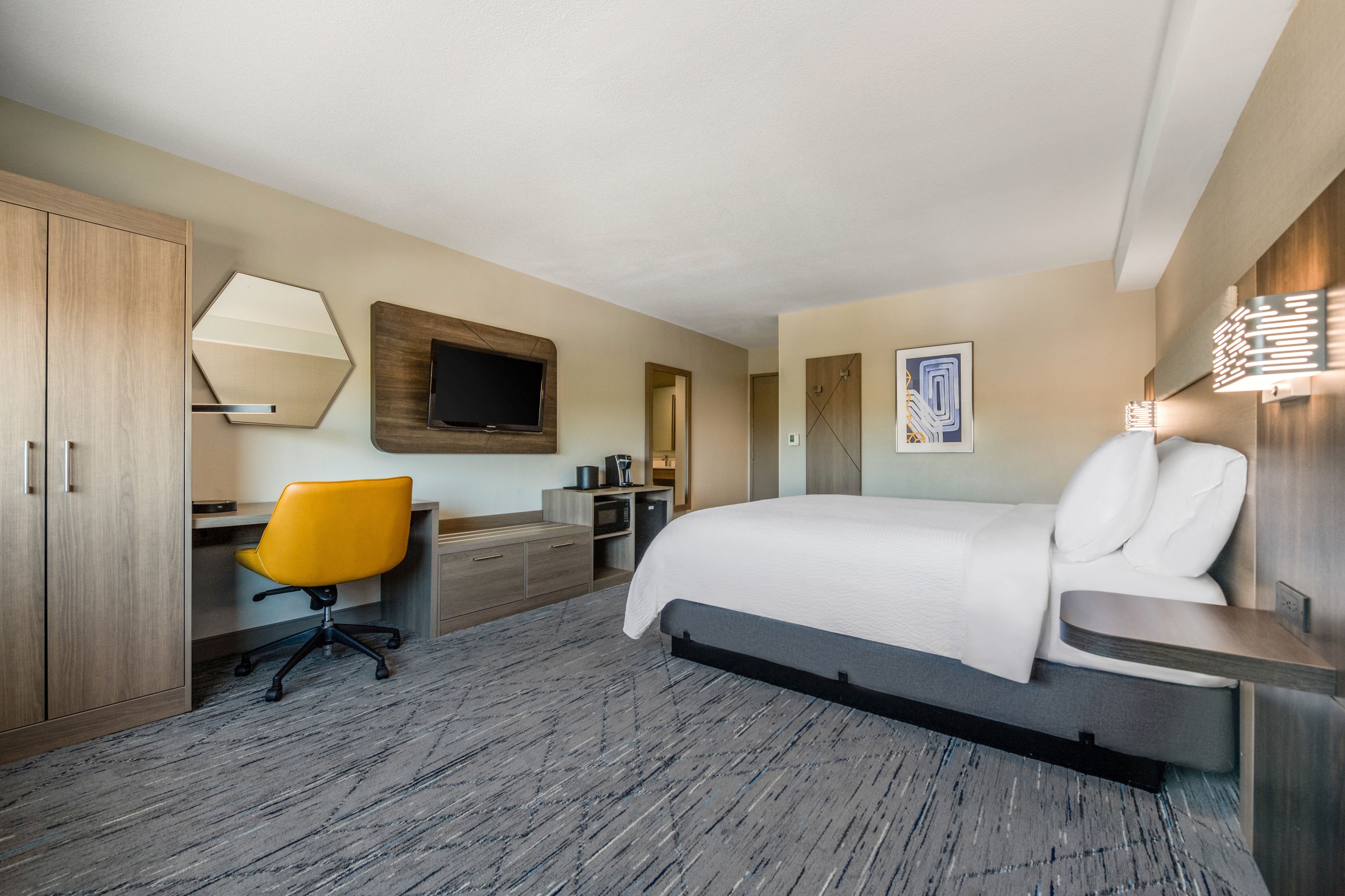 holiday inn express and suites san diego sorrento valley