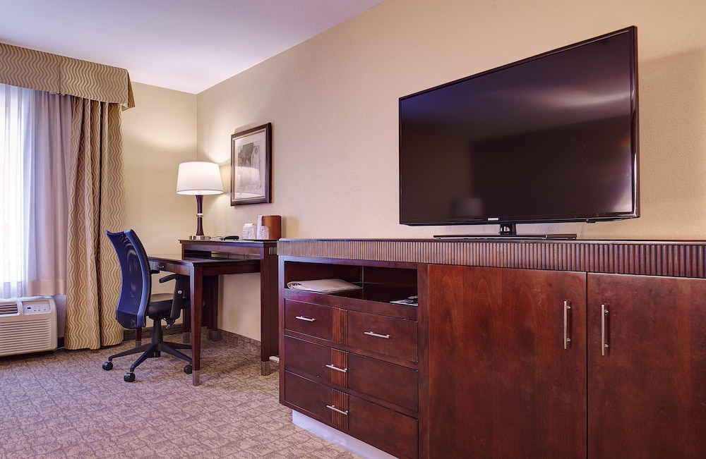 holiday inn express and suites san diego sorrento valley