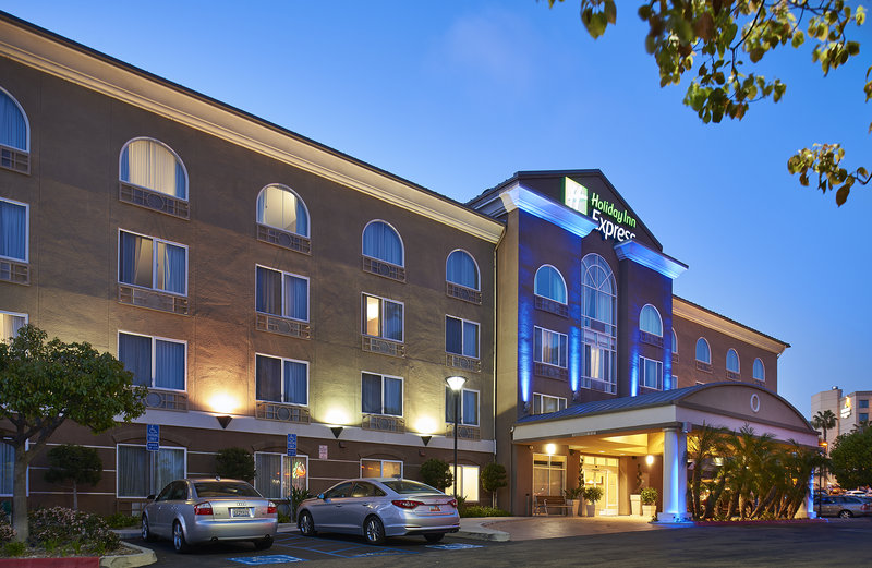 holiday inn express and suites san diego sorrento valley