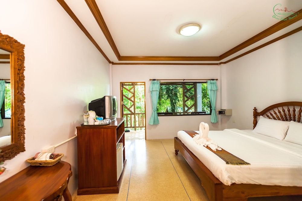 chai chet resort koh chang