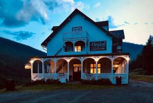 Heidal Hotel,Nedre Heidal>>Heidal,3 star