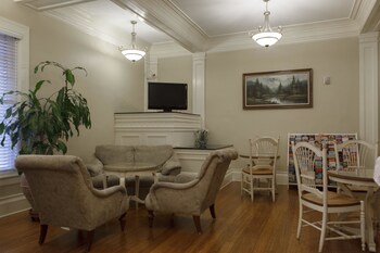 grant hotel