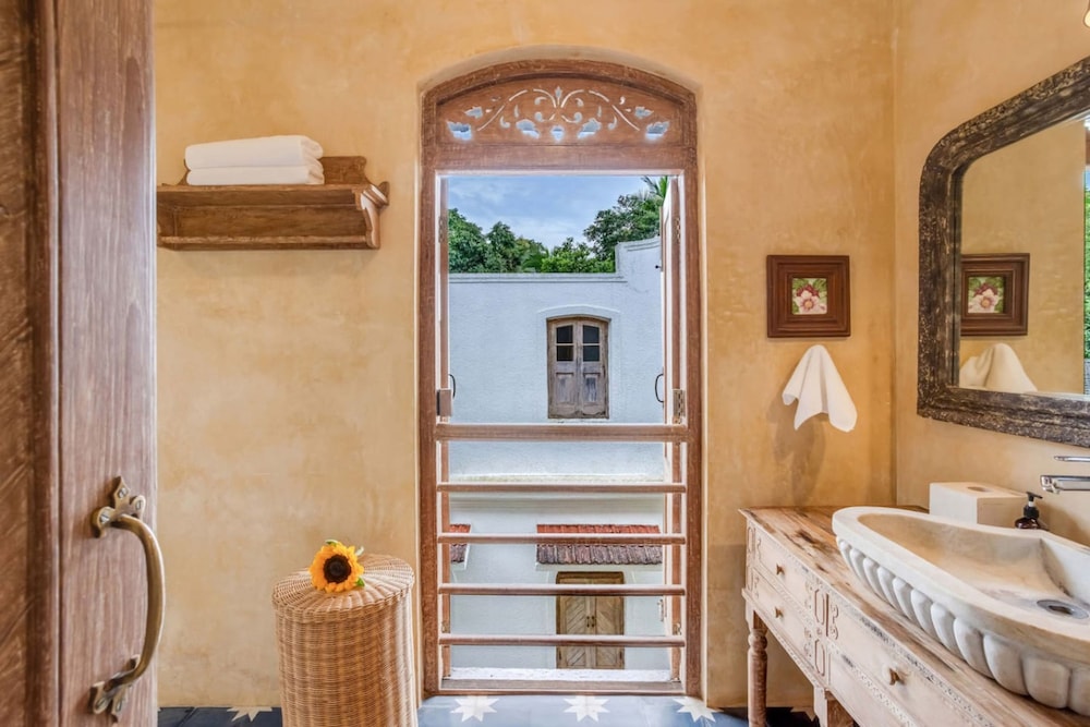 4bhk villa in siolim pool lush forest view