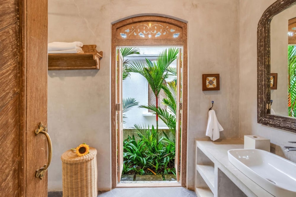 4bhk villa in siolim pool lush forest view