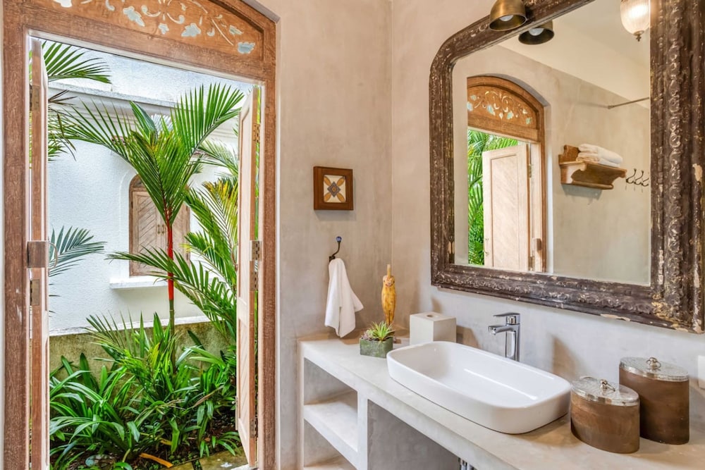 4bhk villa in siolim pool lush forest view
