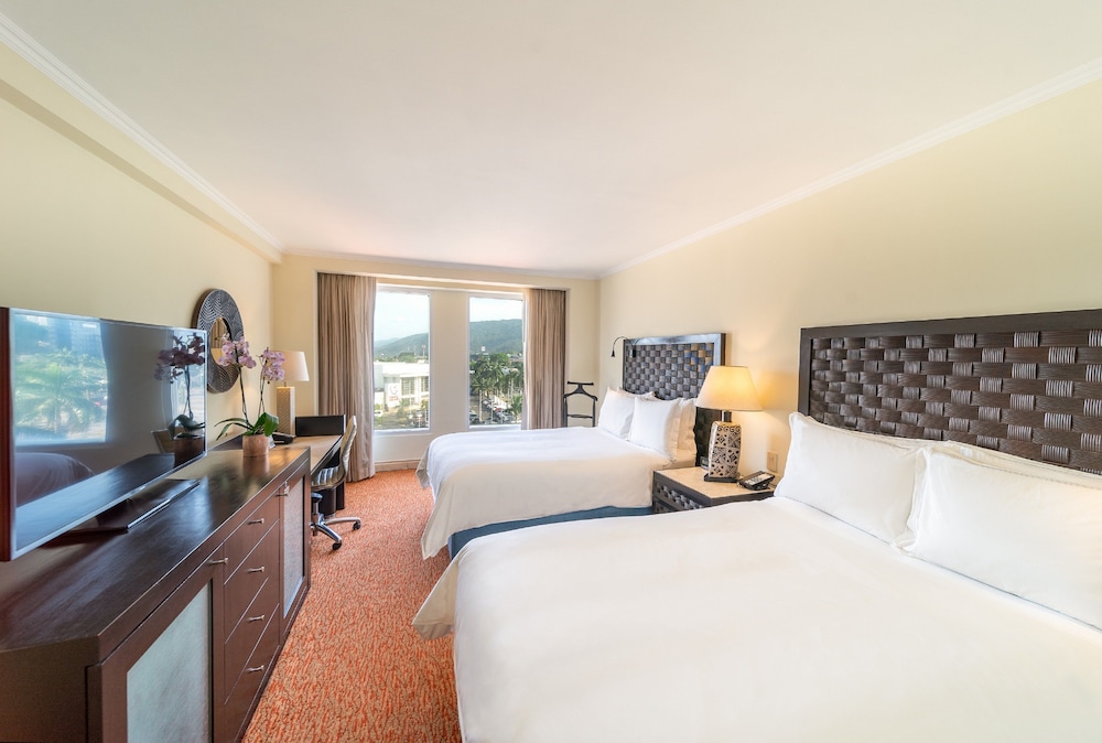 real intercontinental san pedro sula at multiplaza mall by ihg