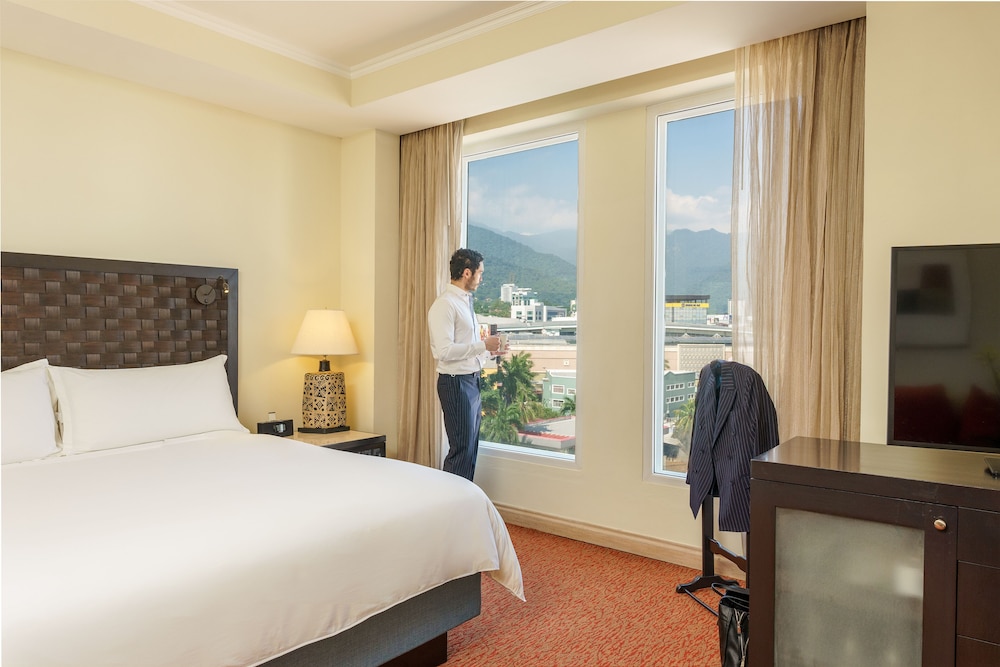 real intercontinental san pedro sula at multiplaza mall by ihg