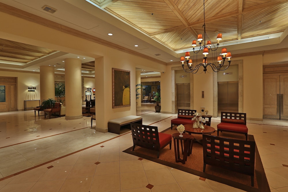 real intercontinental san pedro sula at multiplaza mall by ihg