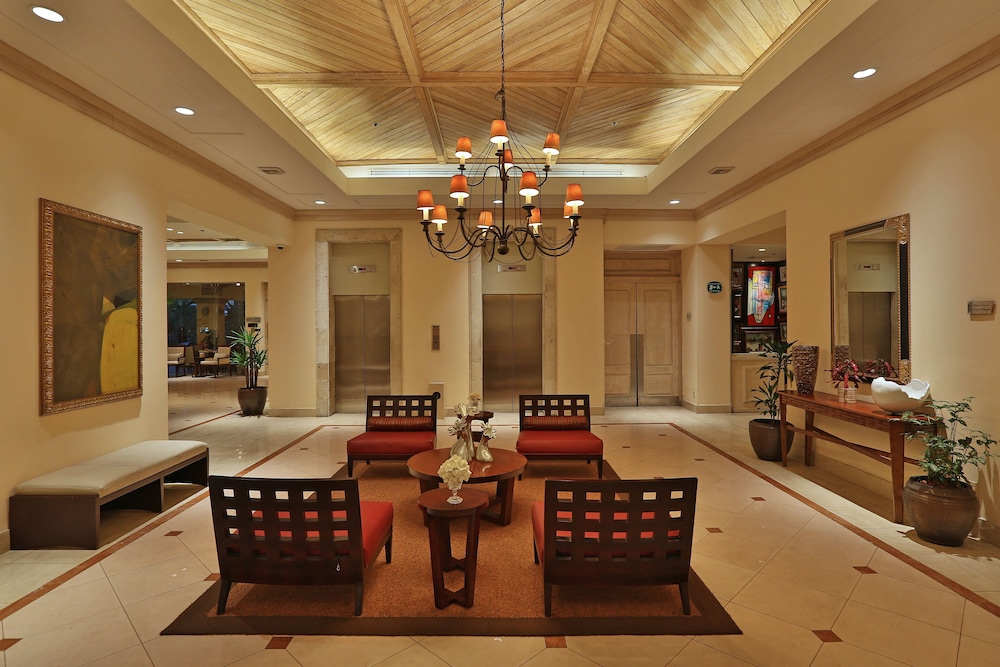 real intercontinental san pedro sula at multiplaza mall by ihg