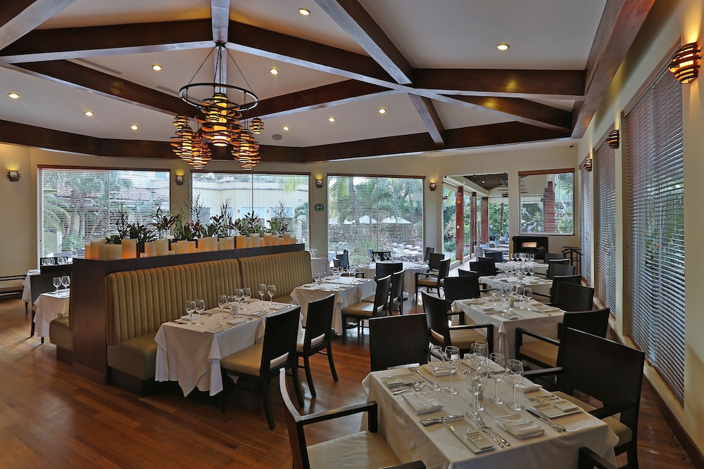 real intercontinental san pedro sula at multiplaza mall by ihg