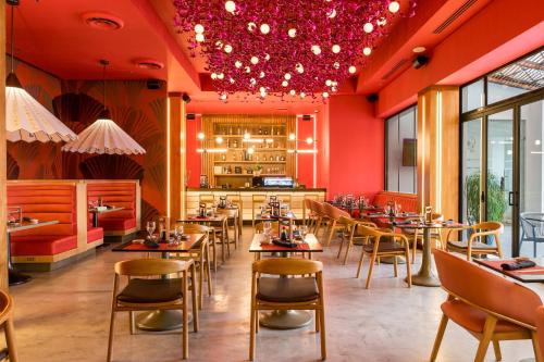 real intercontinental san pedro sula at multiplaza mall by ihg