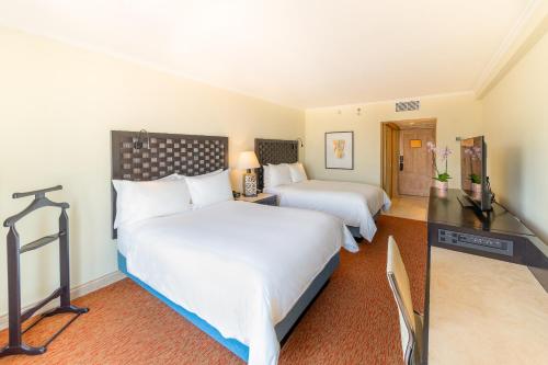 real intercontinental san pedro sula at multiplaza mall by ihg