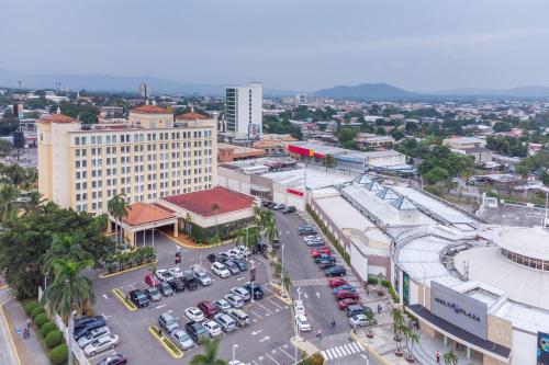 real intercontinental san pedro sula at multiplaza mall by ihg