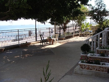 tamer guest house