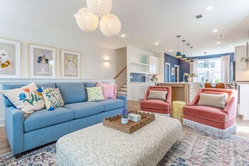 luxe group stay with hot tub rooftop lounge