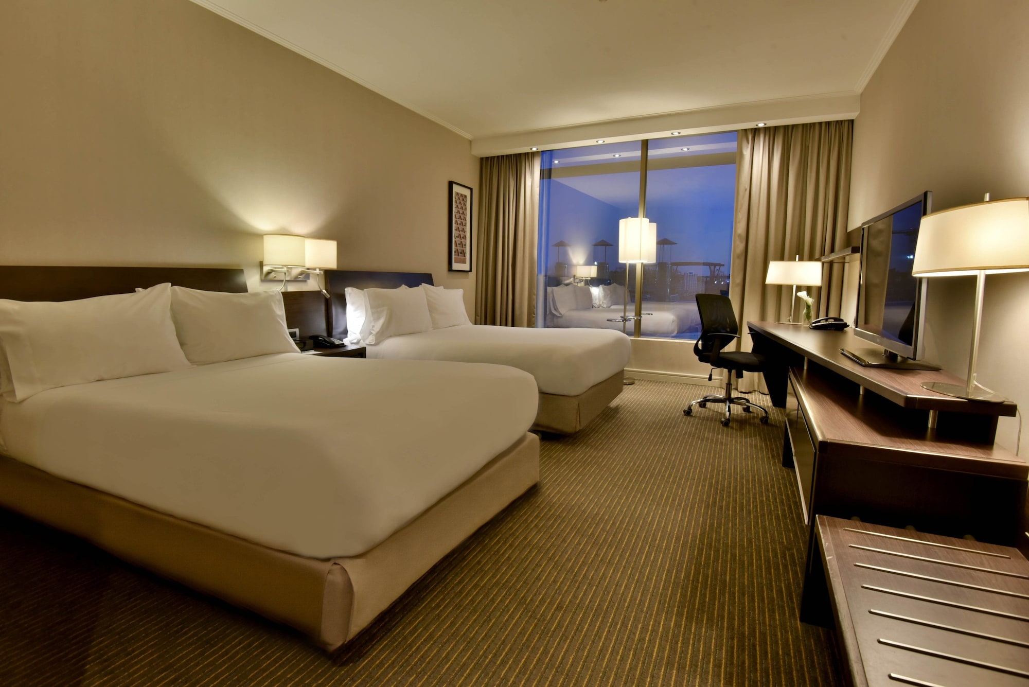 holiday inn santiago airport terminal by ihg