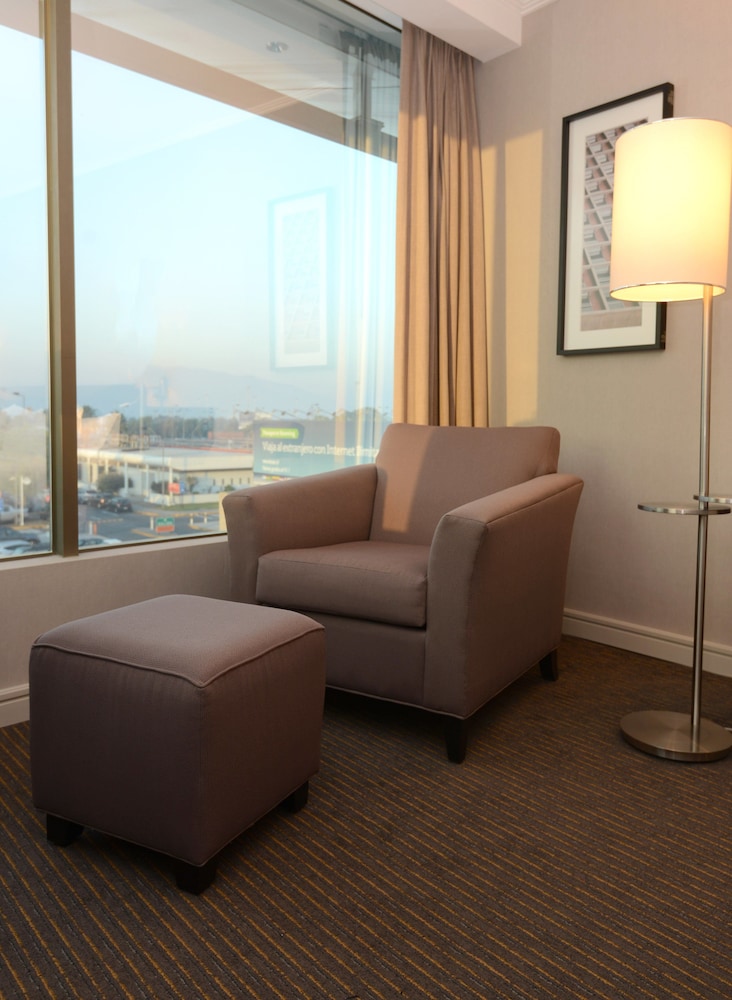 holiday inn santiago airport terminal by ihg
