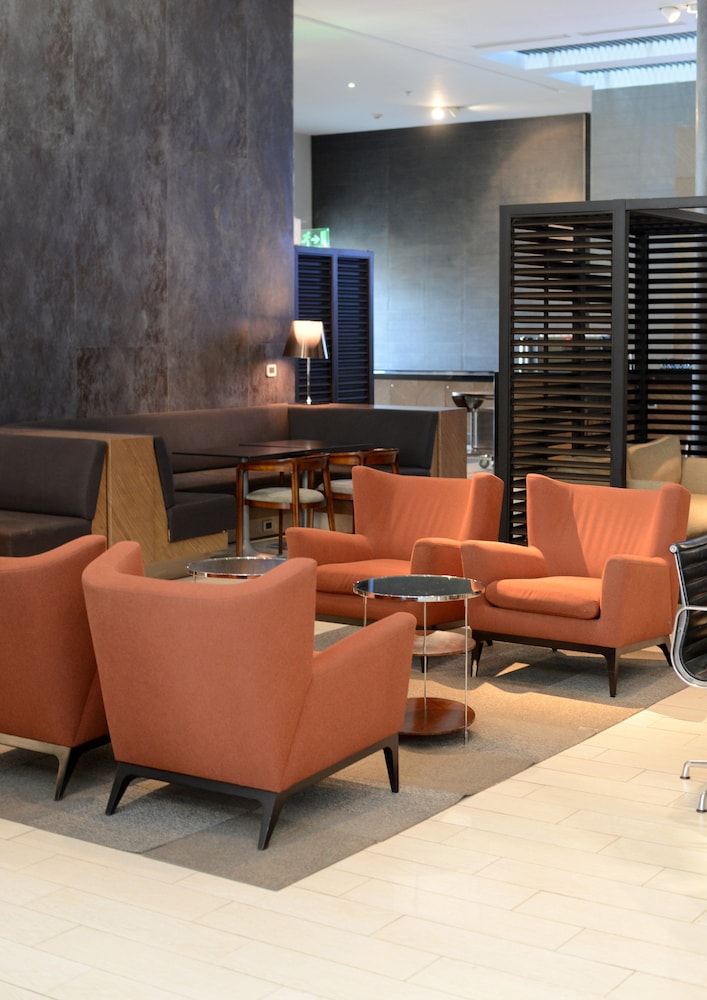 holiday inn santiago airport terminal by ihg