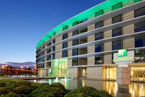 holiday inn santiago airport terminal by ihg