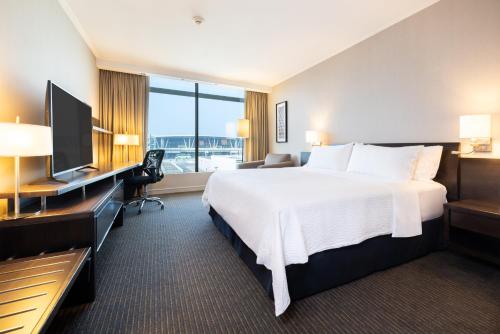 holiday inn santiago airport terminal by ihg