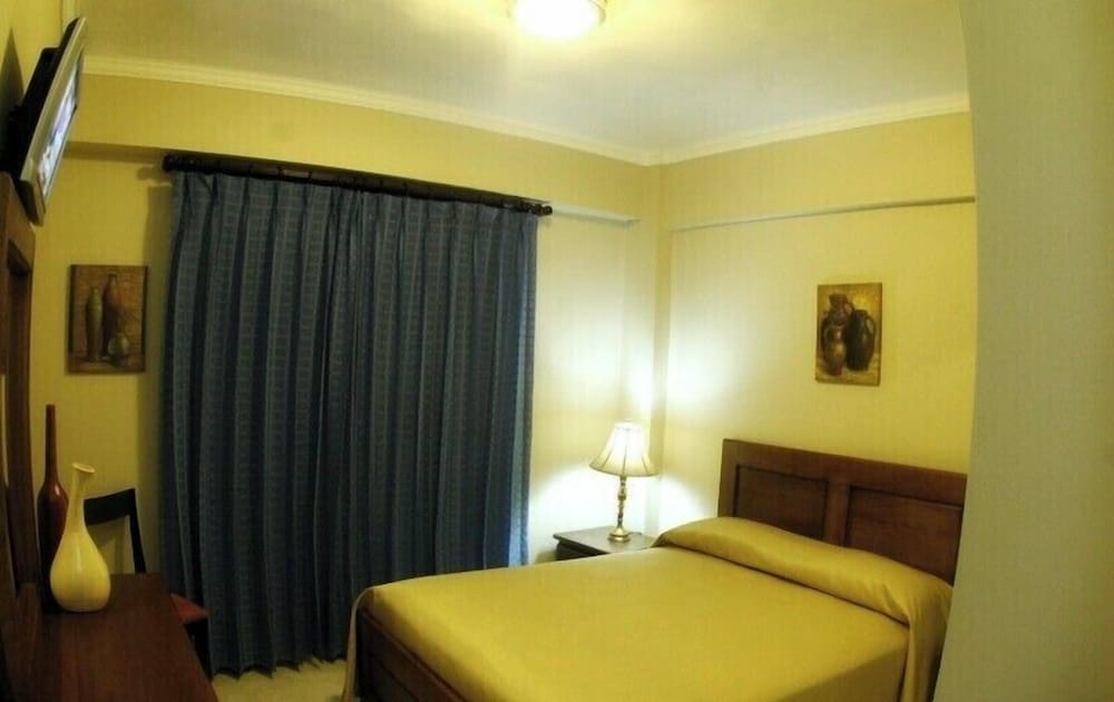 hotel century plaza