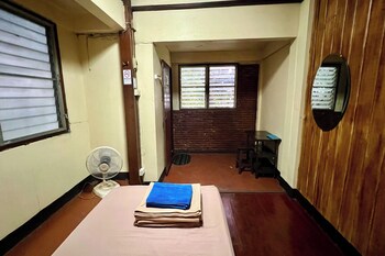 baan lanna at phrasingh