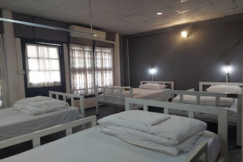 baan lanna at phrasingh