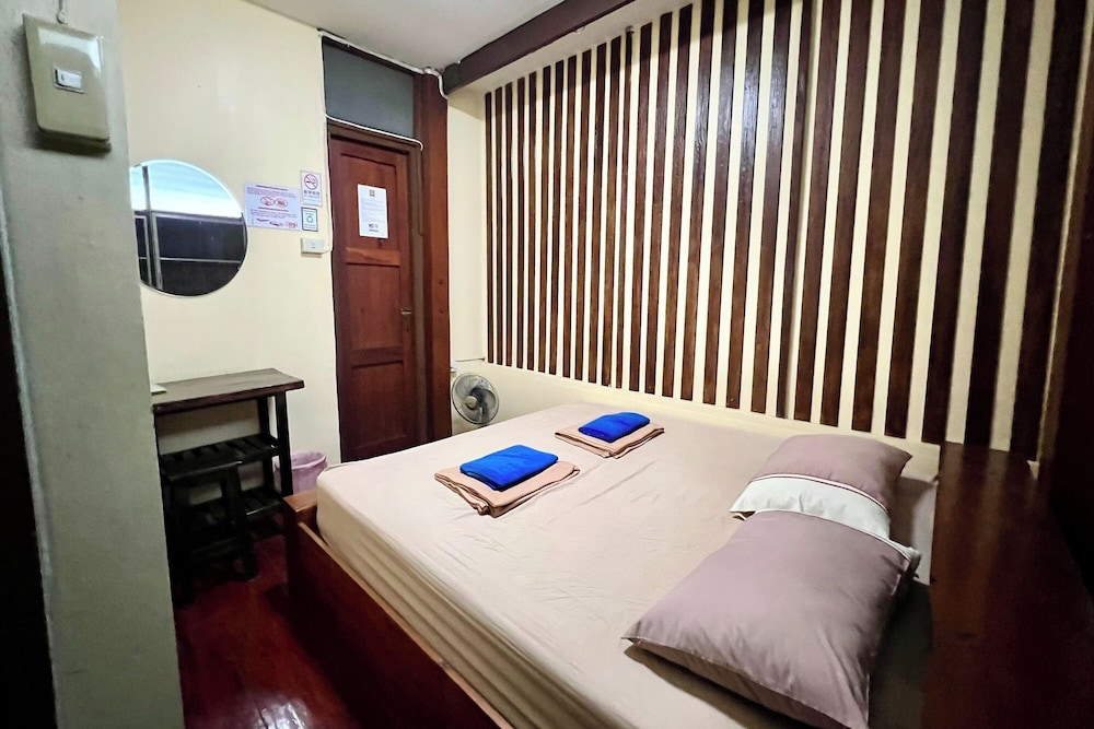 baan lanna at phrasingh