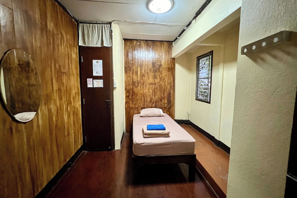 baan lanna at phrasingh