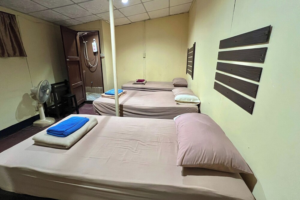 baan lanna at phrasingh