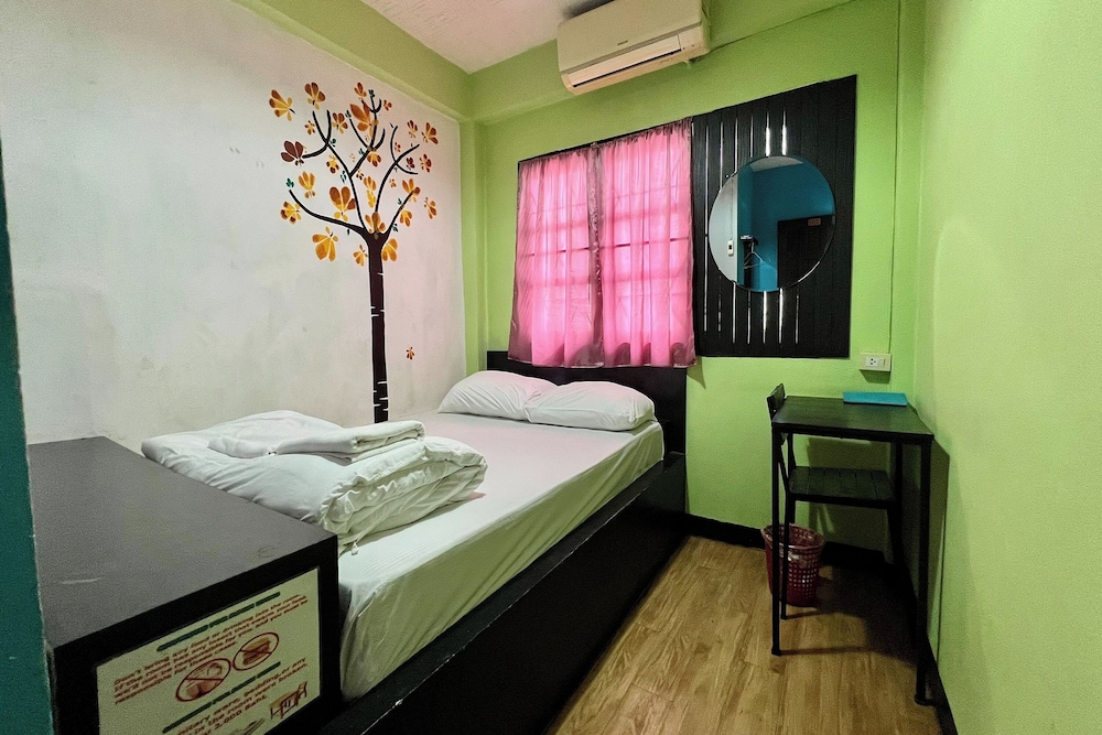 baan lanna at phrasingh