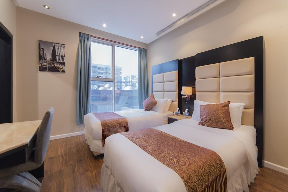 hyatt buyutat