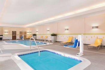 fairfield inn and suites pittsburgh airport robinson township