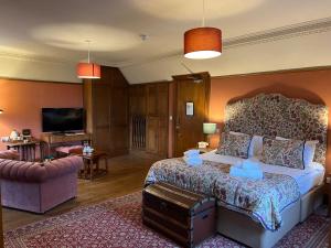 dalmunzie castle hotel