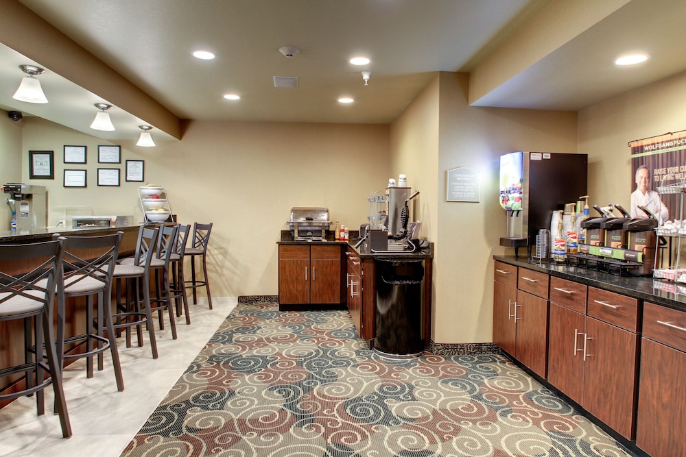 cobblestone inn and suites schuyler