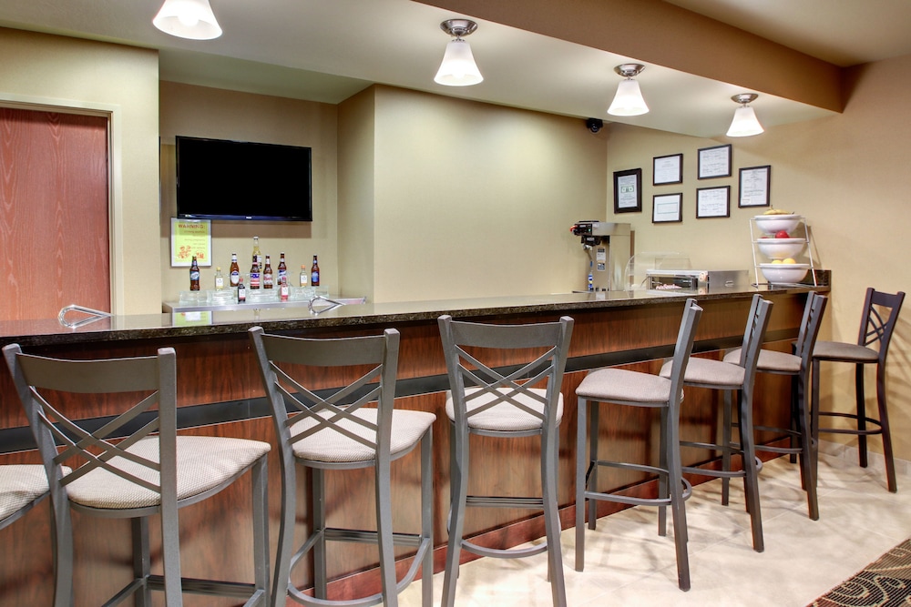 cobblestone inn and suites schuyler