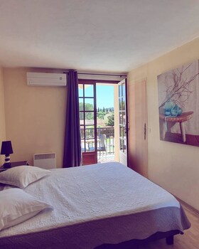 hotel de la poste piscine