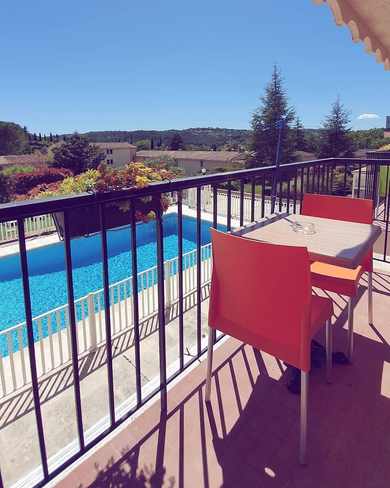 hotel de la poste piscine