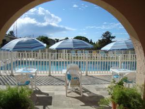 Hôtel De La Poste Piscine,Cabris>>Alpes-Maritimes,2 star