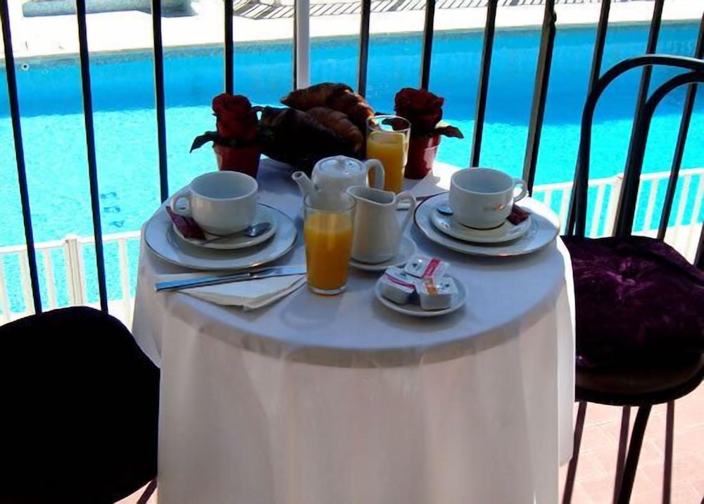 hotel de la poste piscine