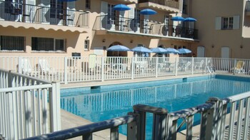 hotel de la poste piscine