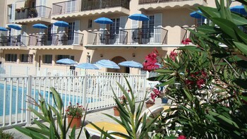 hotel de la poste piscine