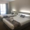 capricorn motor inn
