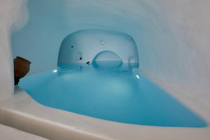 thermes luxury villas adults only